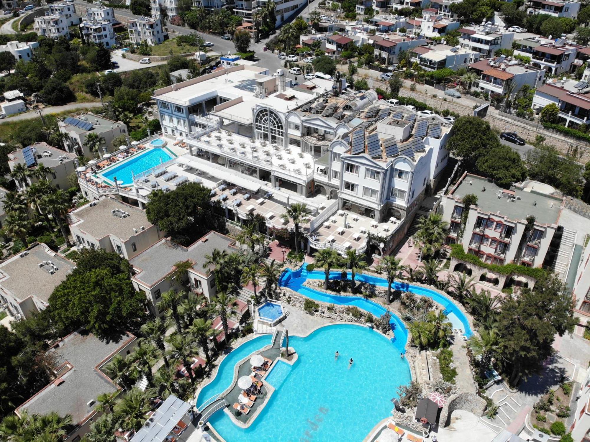 בודרום Phoenix Sun Hotel מראה חיצוני תמונה