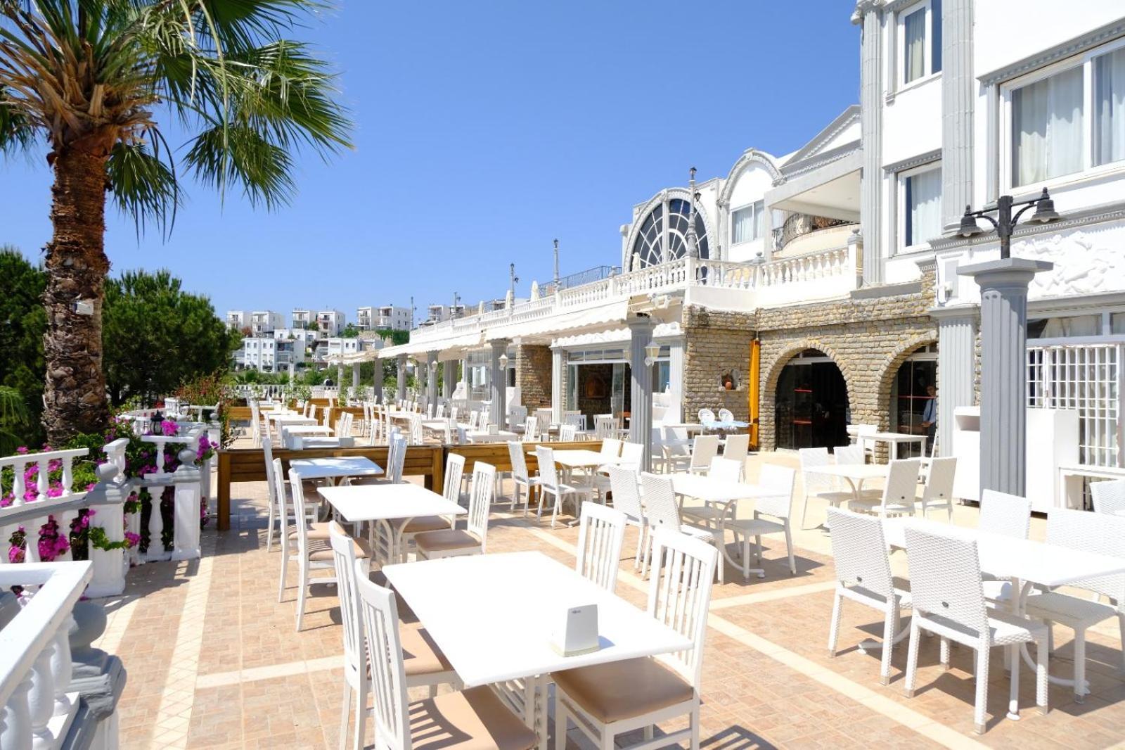 בודרום Phoenix Sun Hotel מראה חיצוני תמונה