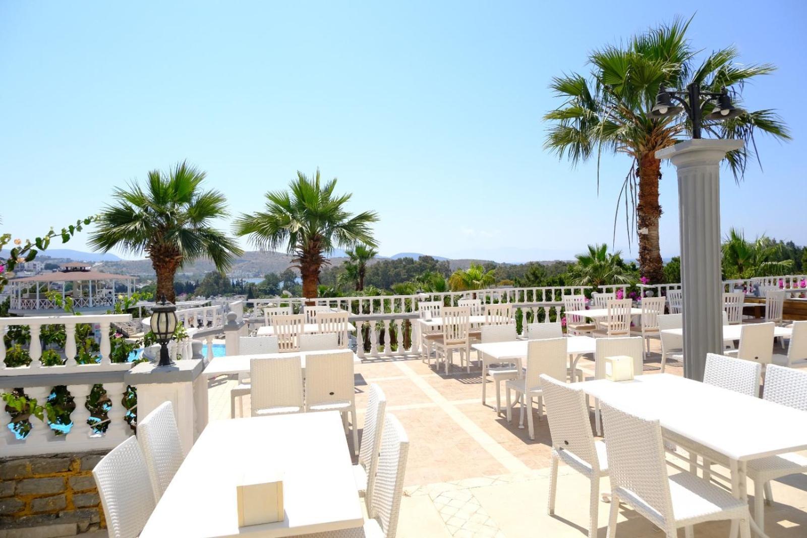 בודרום Phoenix Sun Hotel מראה חיצוני תמונה