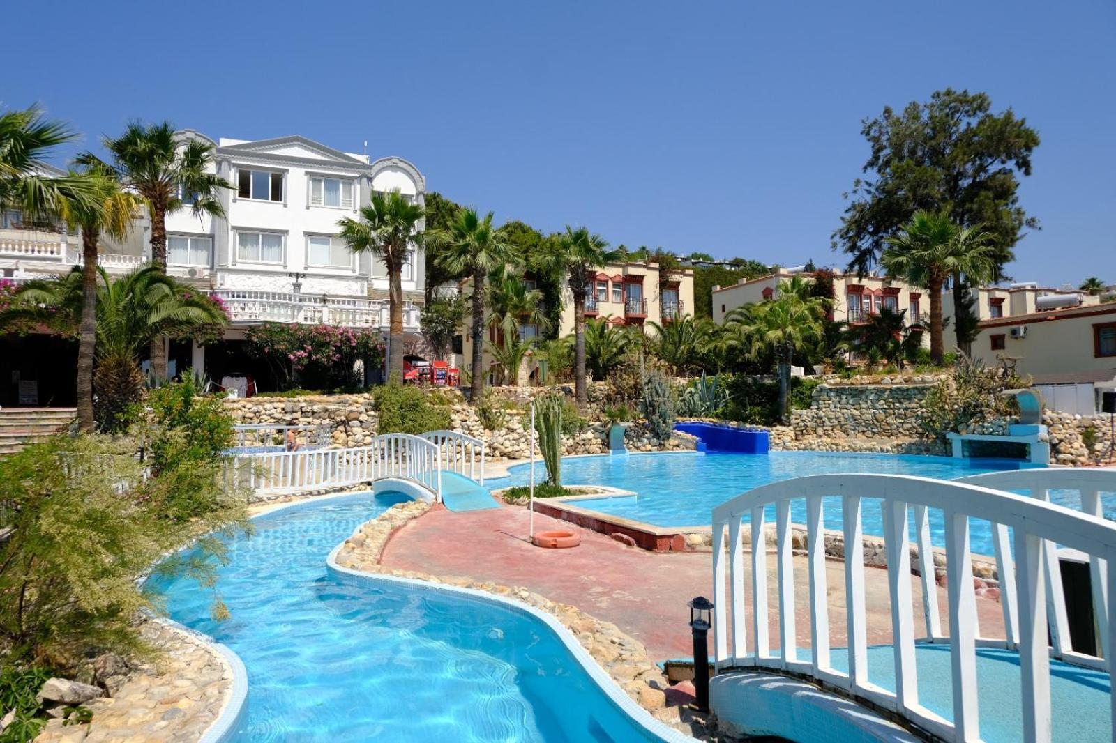 בודרום Phoenix Sun Hotel מראה חיצוני תמונה